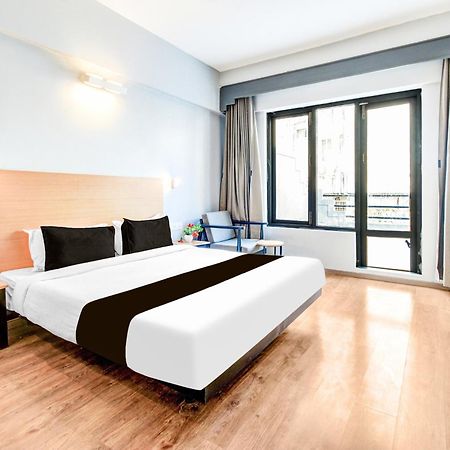 Super Townhouse Lakdikapul Hotel Hyderabad Exterior photo